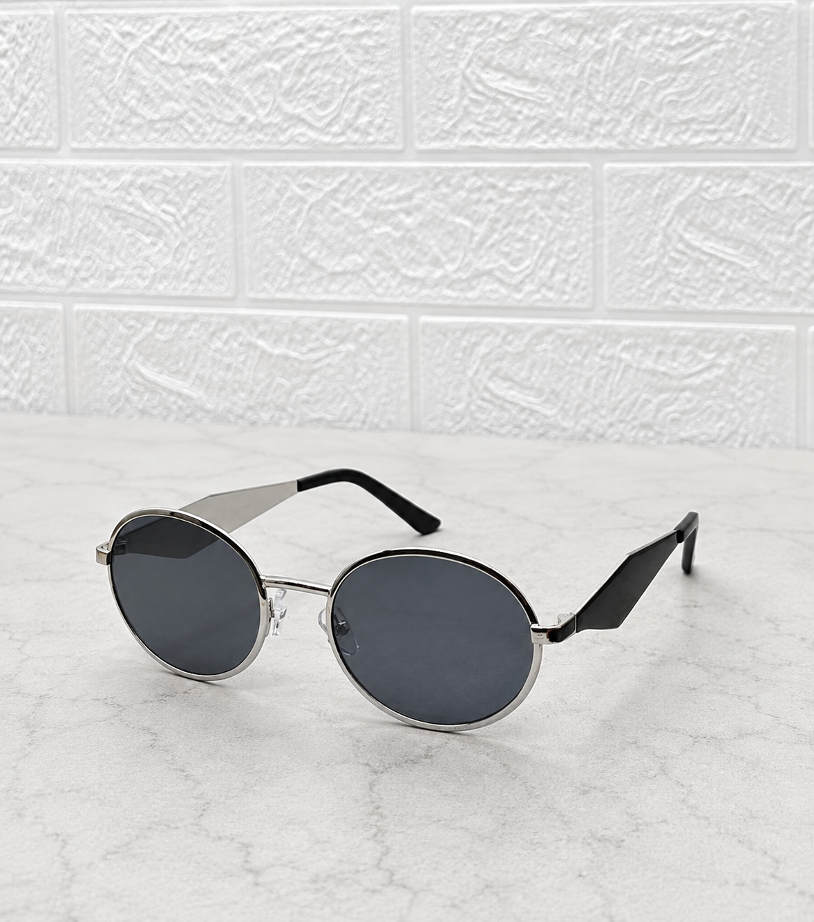 Retro Round Edge Sunglasses